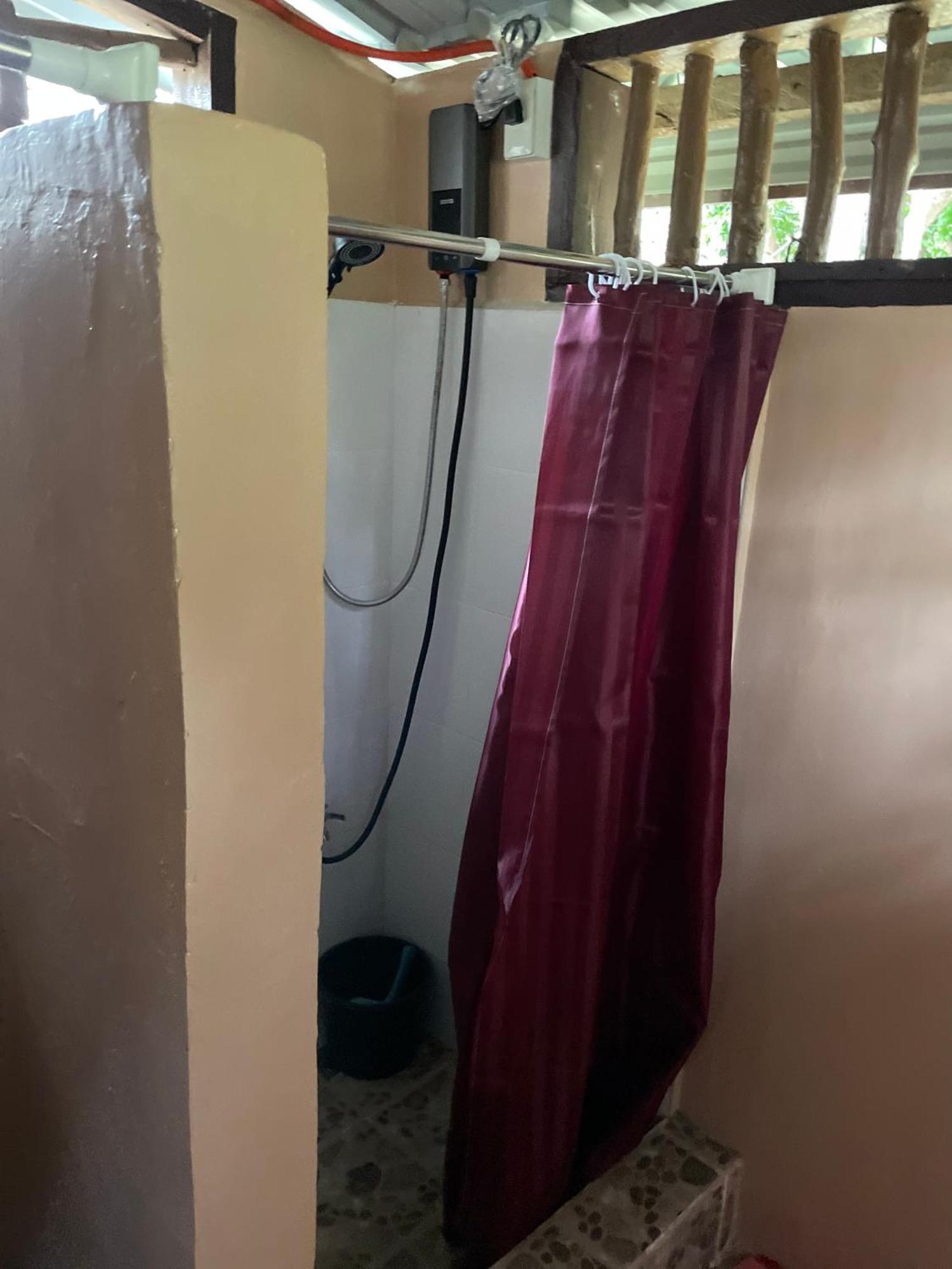 Chelle'S Guesthouse And Backpackers Siquijor Εξωτερικό φωτογραφία