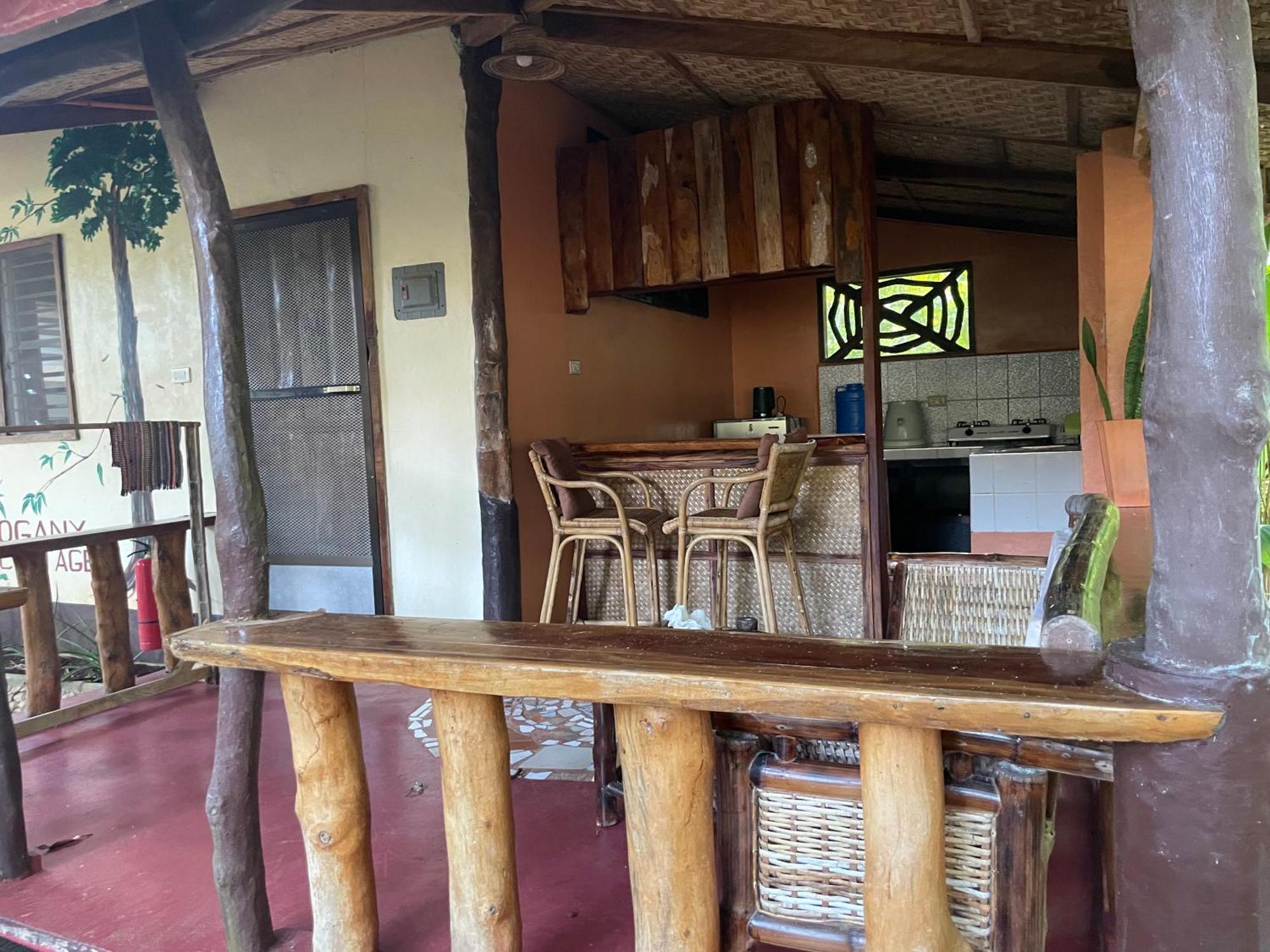 Chelle'S Guesthouse And Backpackers Siquijor Εξωτερικό φωτογραφία