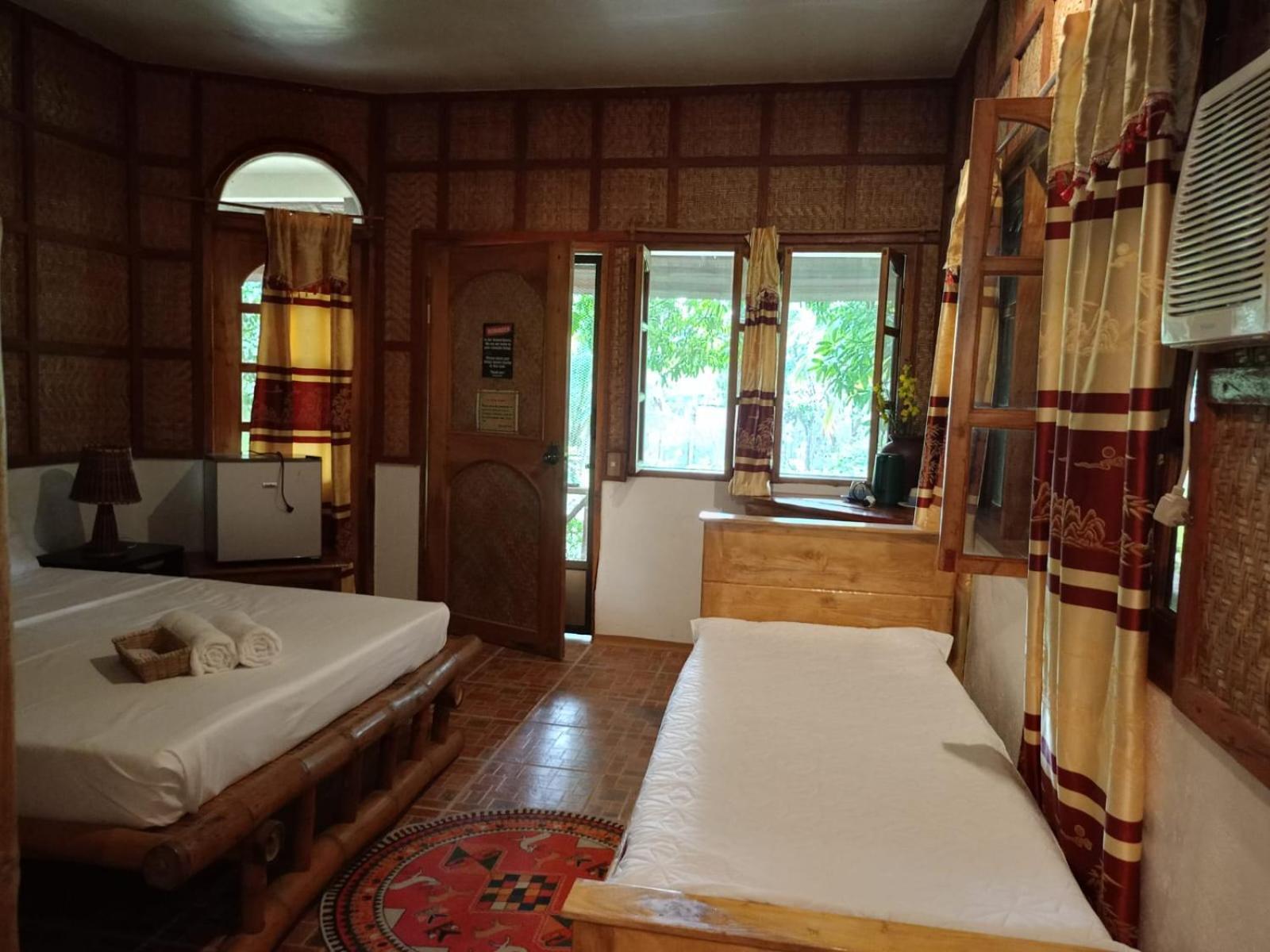 Chelle'S Guesthouse And Backpackers Siquijor Εξωτερικό φωτογραφία